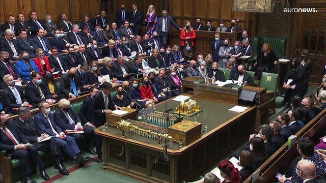 ريشي سوناك يرشح نفسه لرئاسة وزراء بريطانيا خلفا لتراس.. وجونسون يتلقى صفعات من مقربيه