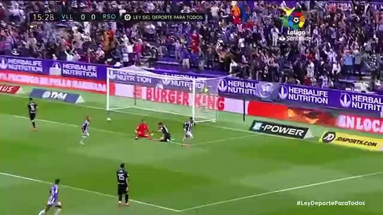 Highlights_Real_Valladolid_vs_Real_Sociedad_(1-0)(360p)