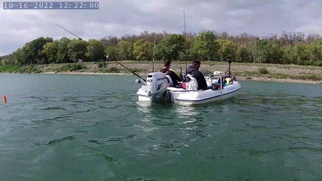 Silure Club Rhodanien : Ludo et Yoann à la pêche