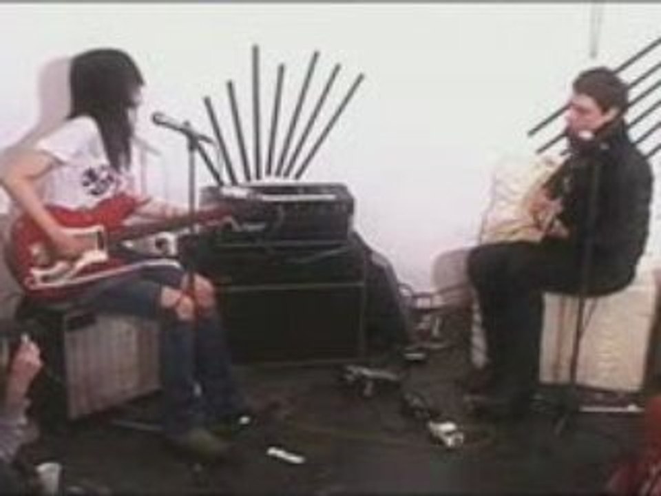 The Kills - Kissy Kissy (Video).