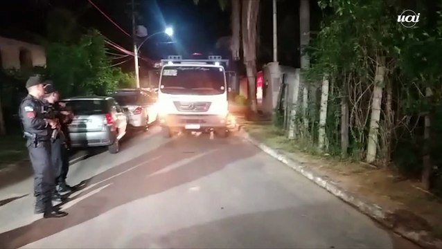 Carro da PF tem marcas de tiros após ataque de Jefferson