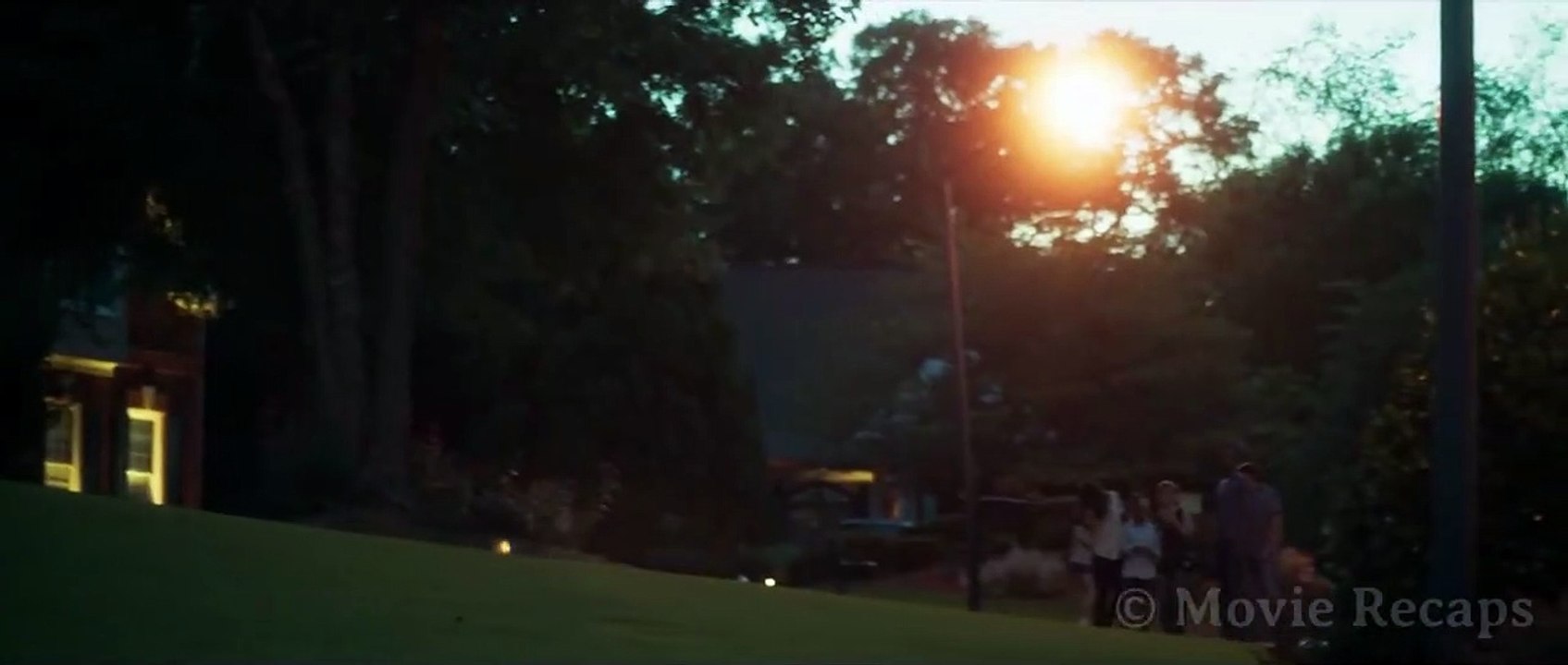 A Family Struggles For Survival in The Face of a Cataclysmic Natural Disaster