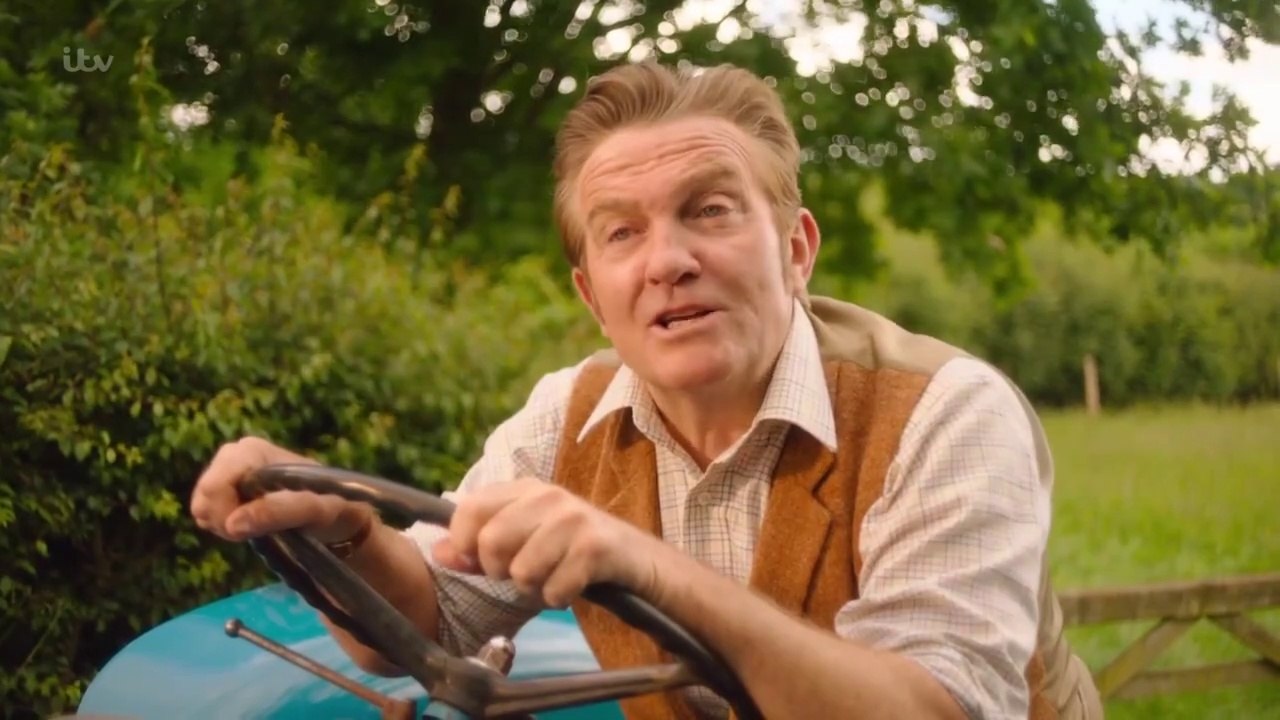 The.Larkins.S02E02