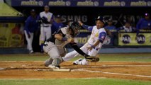 Momentos del juego de Tigres de Aragua contra Navegantes del Magallanes del 23 de octubre del 2022