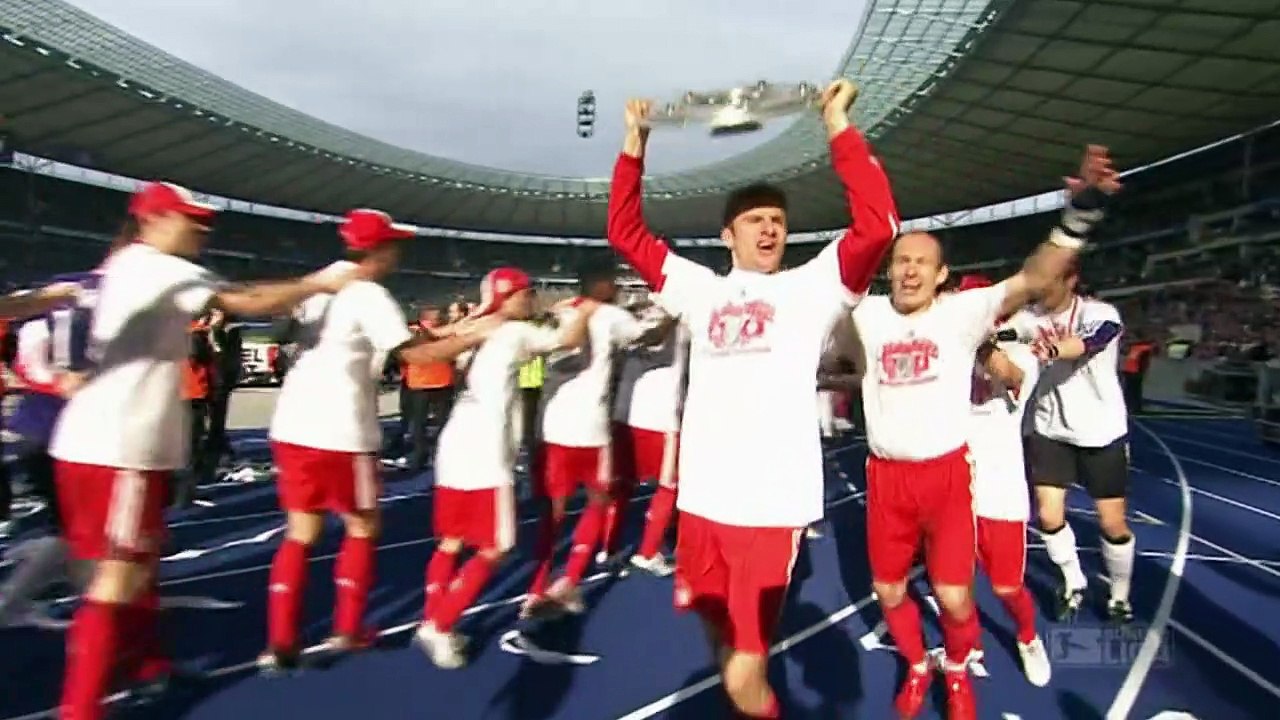 FC Bayern-Behind the Legend E01
