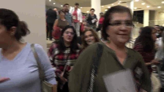 Adana yerel: Seyhan Belediyesi Şehir Tiyatrosu Yeni Sezonu Parkta Güzel Bir Gün ile Açtı