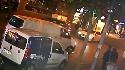 Hatalı sollama kazayla sonuçlandı: O anlar kamerada