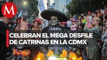 Catrinas toman calles de CdMx en desfile al Zócalo de CdMx