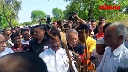 ठाकरेंवर टीका... पवारांच्या जिव्हारी... मदतीला धावले