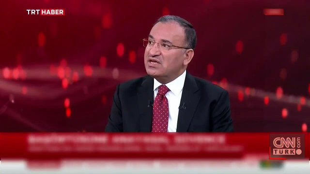 Bakan Bozdağ: Başörtüsü için Anayasa'nın 24. maddesi değişecek