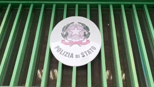 Pedopornografia, video di abusi in chat: denunciati sette minorenni