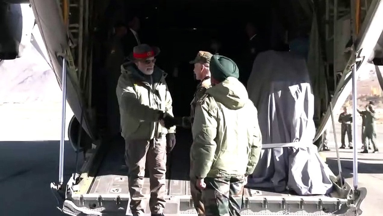 PM Modi arrives in Kargil to celebrate Diwali with the Armed Forces