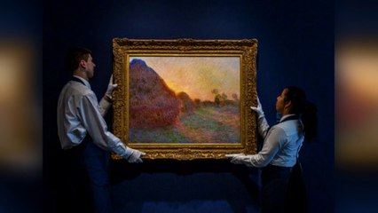 ناشطون بيئيون يلطخون لوحات عالمية بعصير الطماطم.. لماذا؟