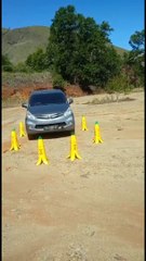 Tips PARKIR MOBIL versi KMC PAPUA