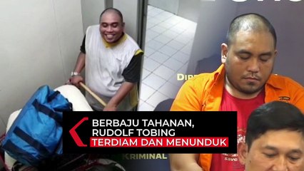 Tanpa Senyum, Rudolf Tobing Terdiam dan Menunduk saat Ditampilkan ke Awak Media, Begini Ekspresinya!