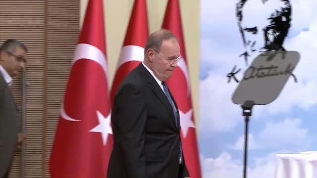 Öztrak: (Başörtüsüne ilişkin Anayasa değişikliği) Referandumla milletimizi yormasınlar