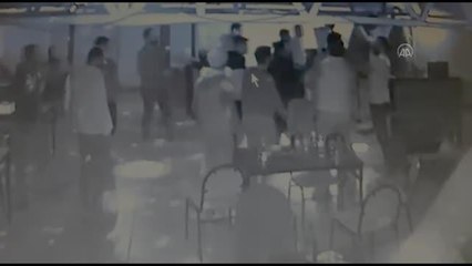 Eğlence mekanında darbedilen piyanist yaralandı