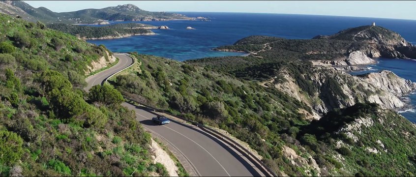 Nel nostro cielo un rombo di tuono (Trailer ufficiale HD) ⭐️⭐️⭐️⭐️