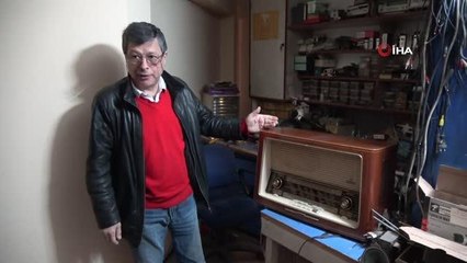 Elektronik eşya tamircisi, antika radyolara ikinci baharını yaşatıyor