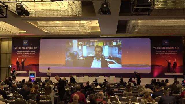 T24 Yıllık Buluşmaları... Daron Acemoğlu: Darbelerin Yerine Başka Bir Tehdit Türedi Demokrasilere; Seçimle Gelen Liderlerin Kendilerini Kısıtlayan...