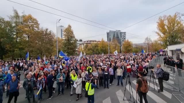 SARAYBOSNA - Bosna Hersek'te Yüksek Temsilci aleyhine gösteri düzenlendi