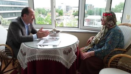 KEPÇENİN ÖNÜNE OTURUP, PARKIN YIKIMINI ENGELLEYEN 'KIYMET TEYZE', HAYATINI KAYBETTİ