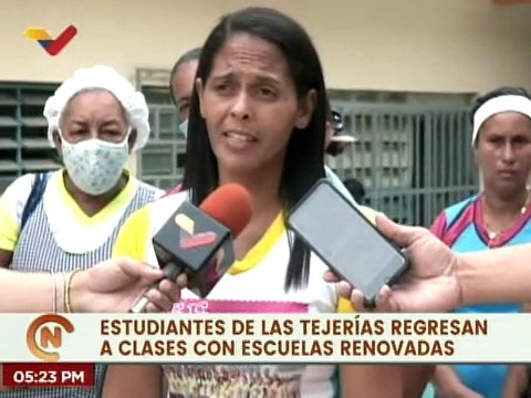 Estudiantes regresan a clases luego de la rehabilitación de los planteles educativos de Las Tejerías