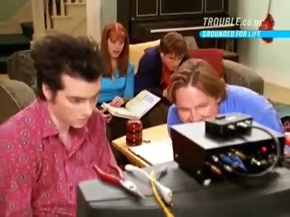 Grounded for Life - Se1 - Ep01 HD Watch HD Deutsch