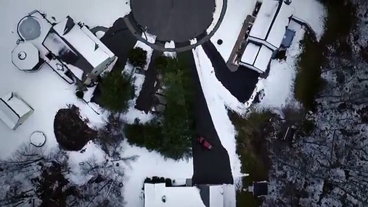 Home Alone - Se2 - Ep01 - Banking on Fear HD Watch HD Deutsch