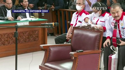 Eliezer Menangis Usai Bersimpuh Minta Maaf pada Orangtua Brigadir J