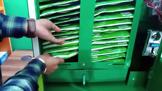 INNOWAY SANITARY NAPKIN VENDING MACHINE