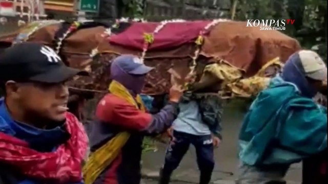 Rem Blong , Ayah dan Anak Tewas Terjun ke Jurang Kawasan Bromo