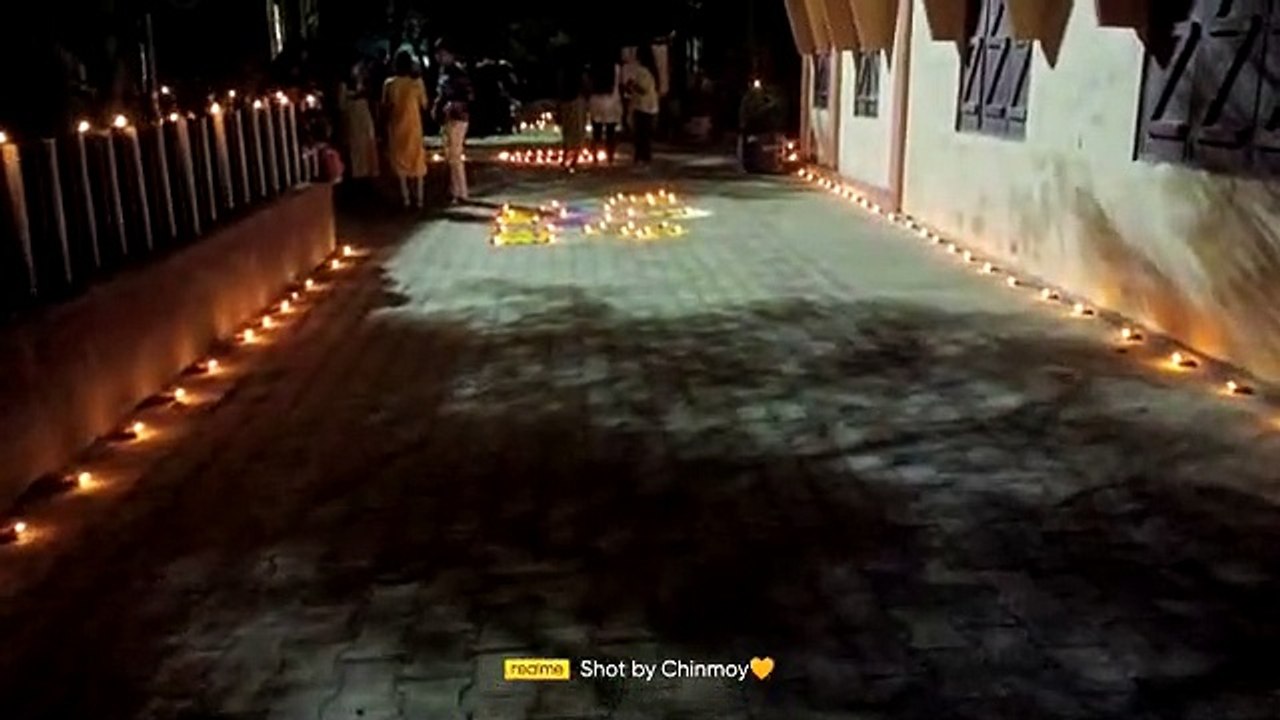 #Collegewalidewali