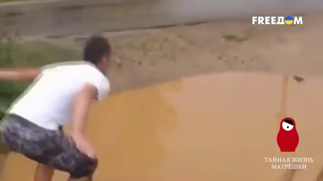 айная жизнь матрешки. Железный занавес опустится уже до конца года.