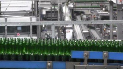 Descargar video: Produrre di più consumando meno: impegno green di Heineken Italia