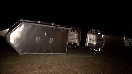 Severe storms tear across Texas