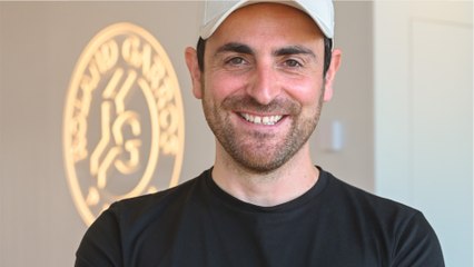 Voici - Camille Combal se livre sur sa rencontre avec sa femme, Marie Treille Stefani