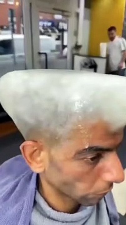 model rambut viral 2022
