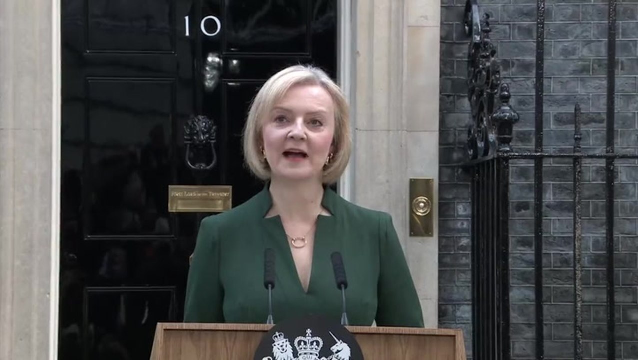 Liz Truss says government acted ‘urgently and decisively’ as she doubles down in farewell speech