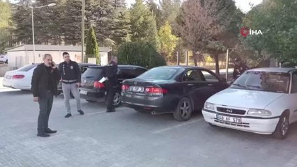 Emekli polis kiracısını vurdu