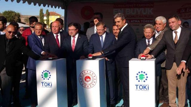 Yozgat haberleri... Yozgat'ta 141 konutun temeli atıldı