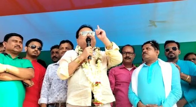 আগামী ২৫ বছর তৃণমূলের ঝাণ্ডা ছাড়া আর কিছু দেখা যাবে না: মদন মিত্র |OneIndia Bengali