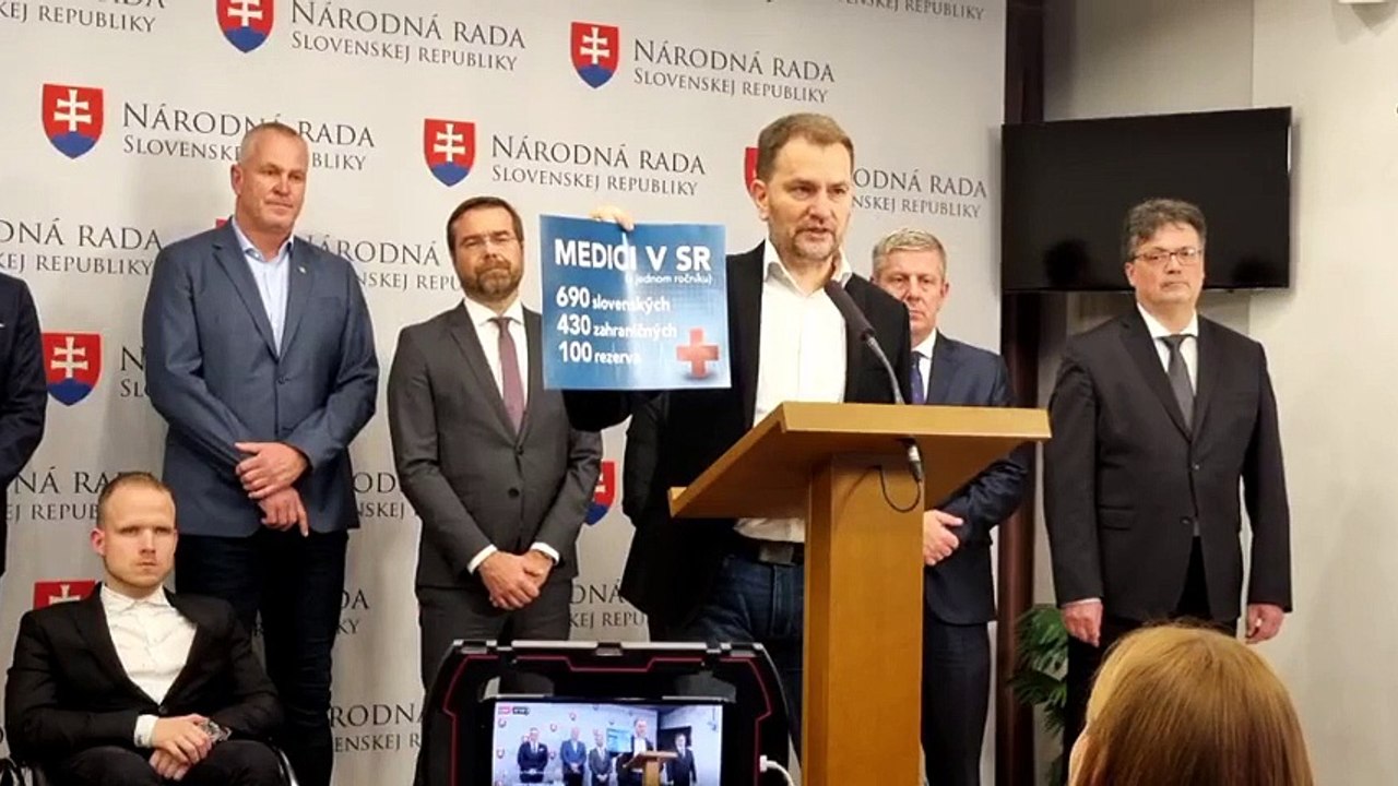 ZÁZNAM: Minister financií chce zvýšiť počet slovenských medikov
