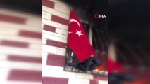 Avcılar'da madde bağımlı şahıs evini yakıp kaçtı