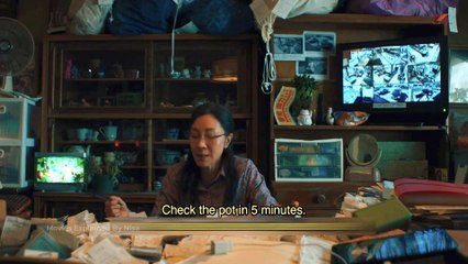 Everything Everywhere All at Once 2022 Explained By Nisa in Hind Summarized हिन्दी