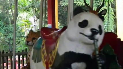 Logan Xavier (2012) Zoo Carousel