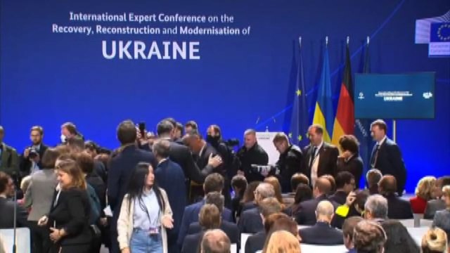 Dall'Ue 1,5 miliardi al mese per ricostruire l'Ucraina