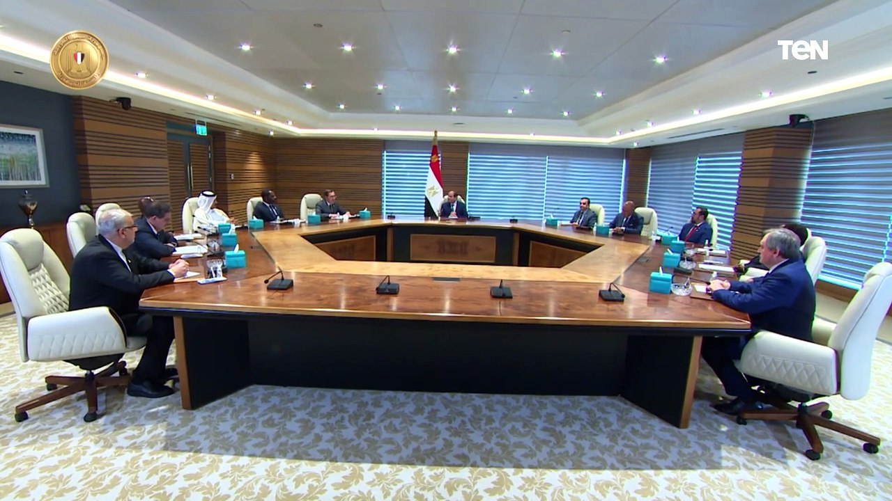 الرئيس يلتقي السادة وزراء الدول المصدرة للغاز بالعاصمة الإدارية الجديدة