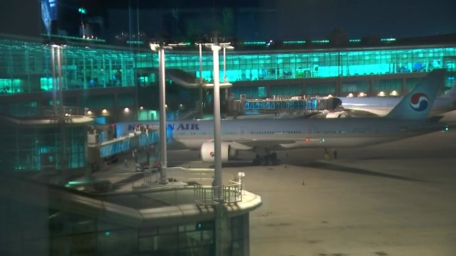 필리핀 세부 대체항공편 인천 도착...승객 귀국 지원 / YTN