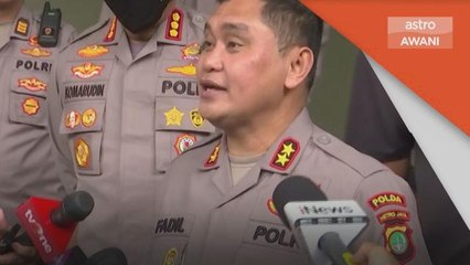 Polis Indonesia tahan wanita bawa pistol di luar Istana Presiden